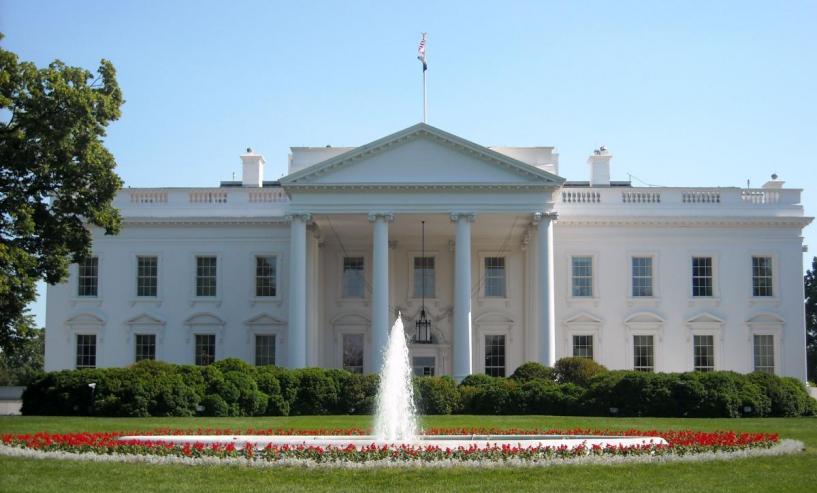 The White House with a flowing fountain