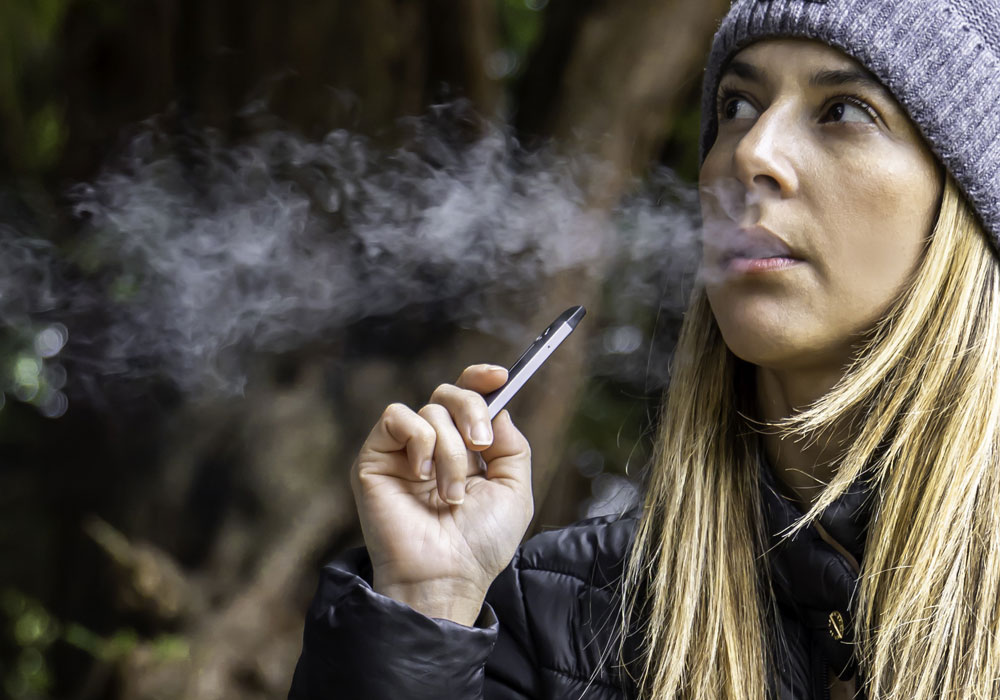 Research Shows That Vaping Alters Mouth Microbes