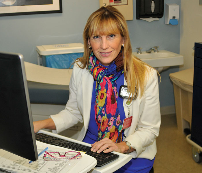 Oncology nurse practices shared decision making